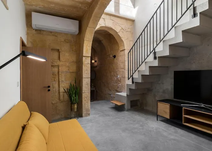 Numru 27 Expertly Restored Small House Of Character * Cospicua