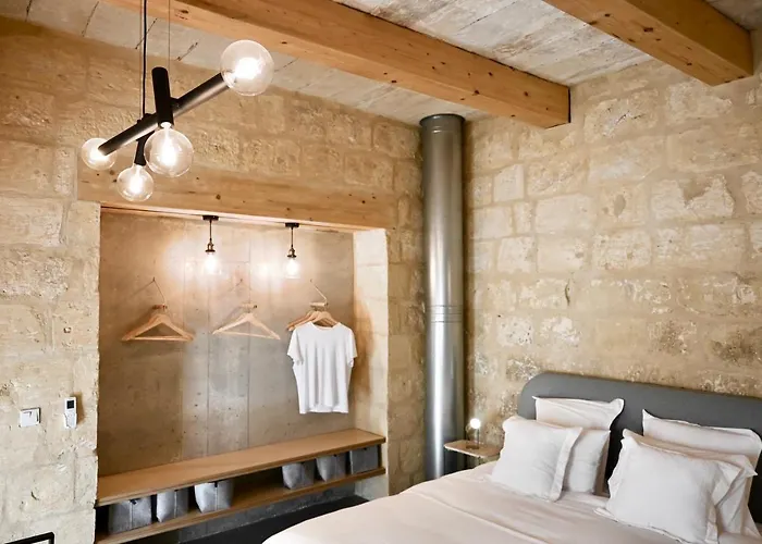 Apartament Numru 27 Expertly Restored Small House Of Character