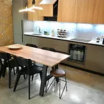 Numru 27 Expertly Restored Small House Of Character شقة *