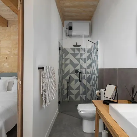 Numru 27 Expertly Restored Small House Of Character * Cospicua