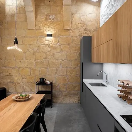 Numru 27 Expertly Restored Small House Of Character Apartment Cospicua