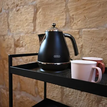 Numru 27 Expertly Restored Small House Of Character * Cospicua