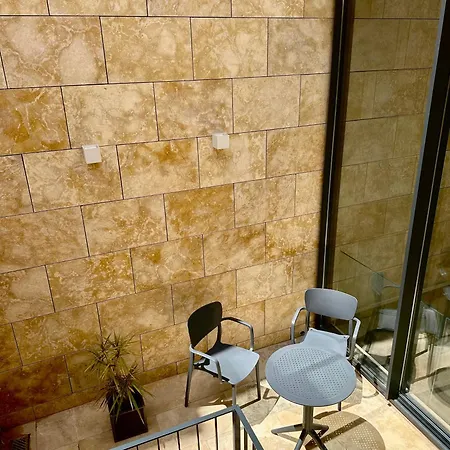 Numru 27 Expertly Restored Small House Of Character