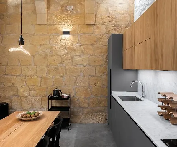Numru 27 Expertly Restored Small House Of Character アパート Cospicua