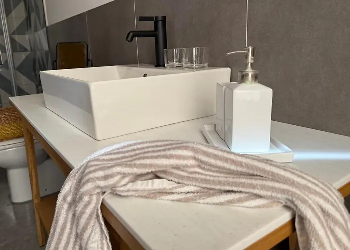 Numru 27 Expertly Restored Small House Of Character * Cospicua